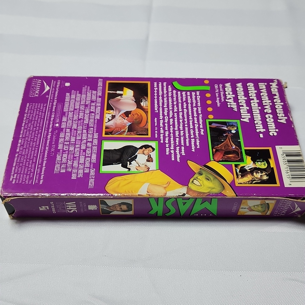 The Mask VHS Tape - Picture 3 of 6